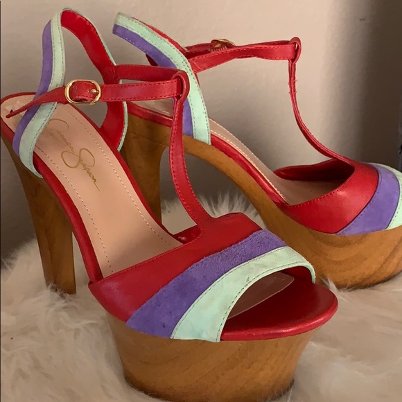 High heels - Picture 2 of 6